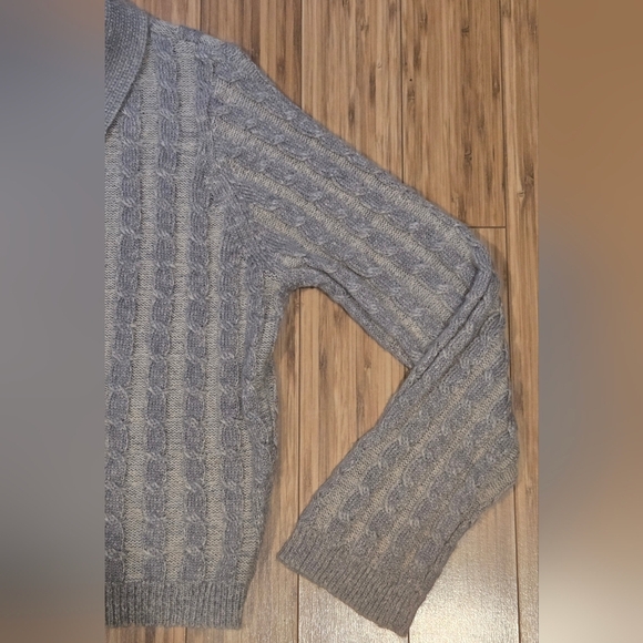 Love By Design Cable Knit Sweater - Picture 3 of 10